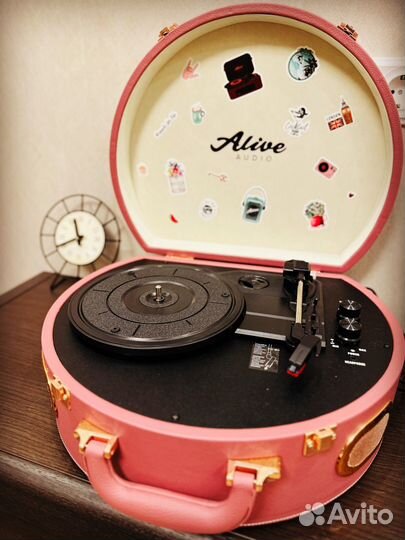 Виниловый проигрыватель
