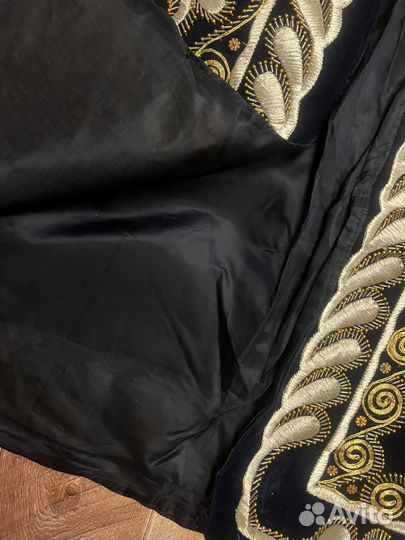 Узбекский чапан Праздничный