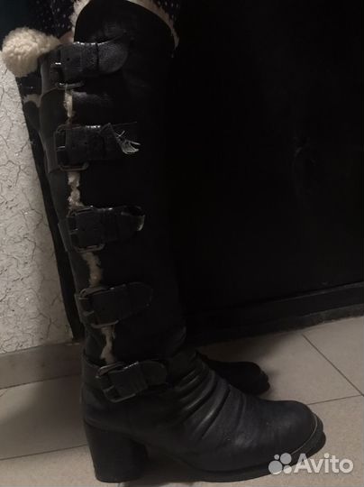 Зимние женские сапоги 38