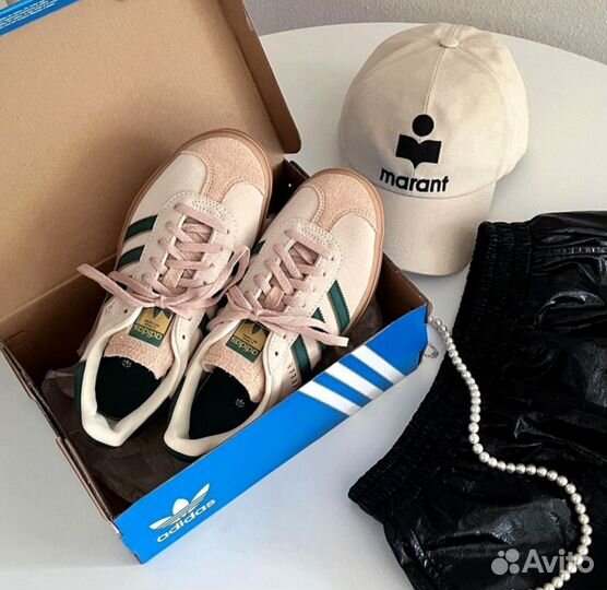 Кроссовки женские Adidas Gazelle Bold