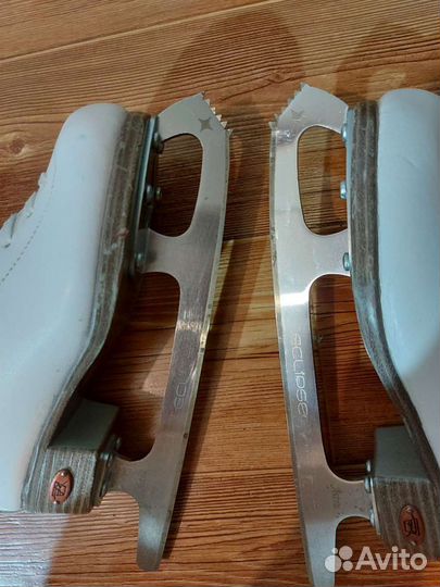 Коньки Riedell р-р 12,5