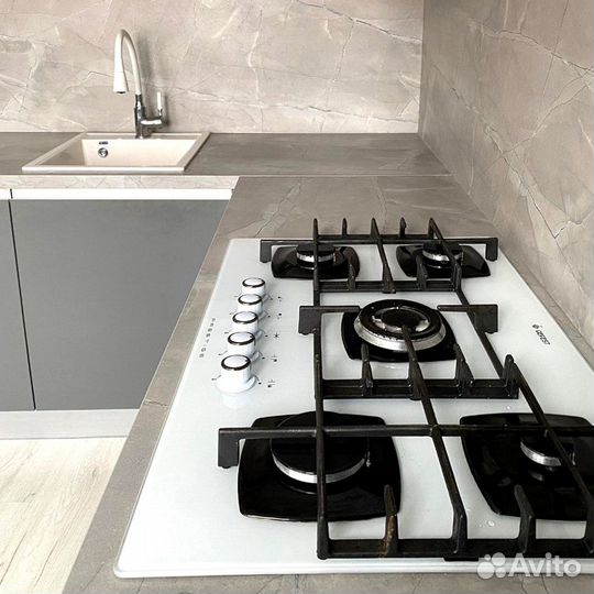 Угловая кухня. Кухонный гарнитур на заказ