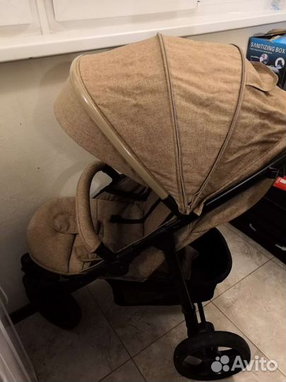 Коляска прогулочная