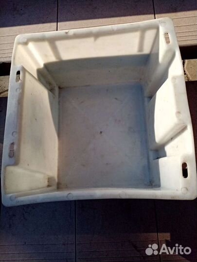 Ящик пластиковый