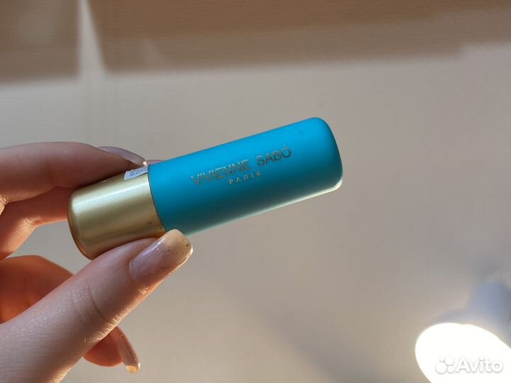 Vivienne sabo помада кремовая