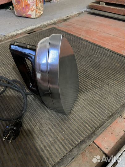 Продам утюг электрический промышленный