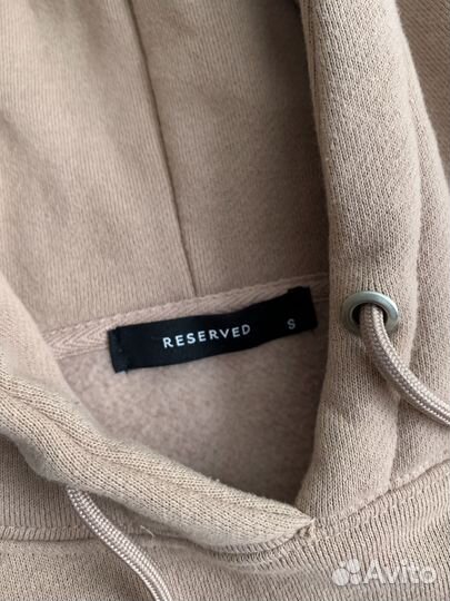Худи женское Reserved
