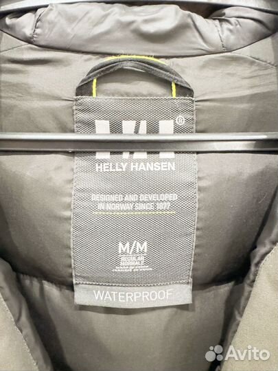 Пуховик Helly hansen m