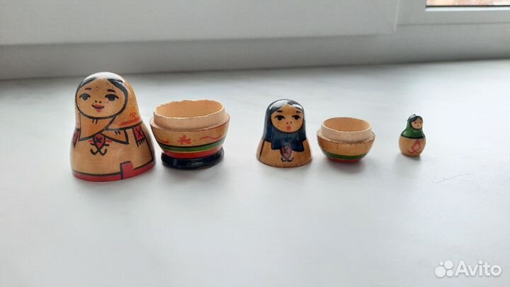 Матрёшка СССР и статуэтка мальчика