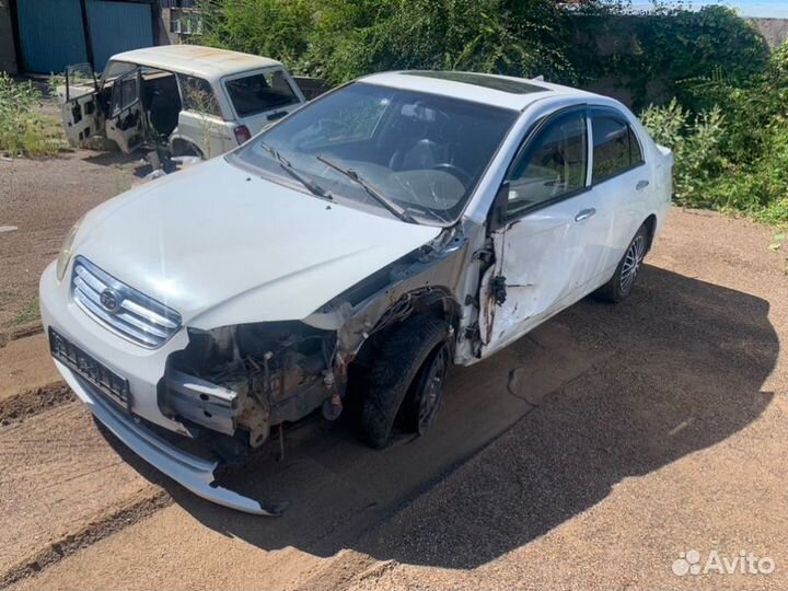 В разборе BYD F3 1.5 л. МКПП Byd F3 седан 1.5 2012