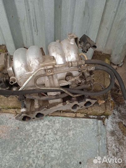 Коллектор впускной