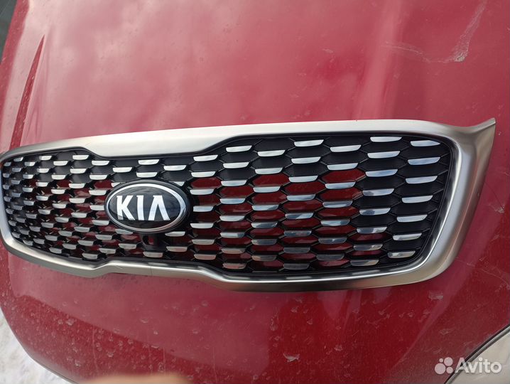 Решетка радиатора Kia Sorento 3 prime