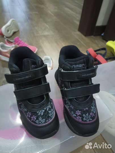 Пакет обуви для девочки 27-28 размер