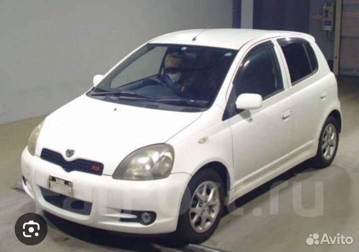 Toyota Vitz 1.0 AT, 2001, битый, 260 000 км