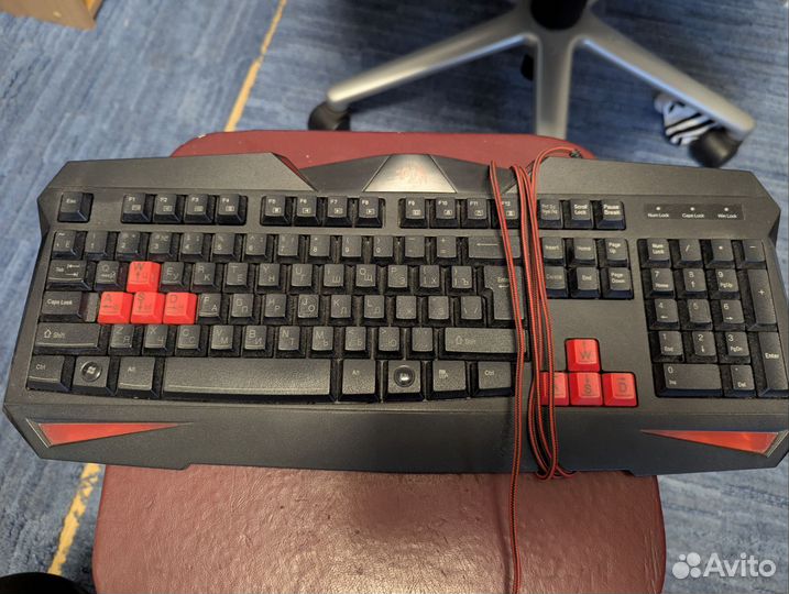 Игровая клавиатура Red Dragon Xenica