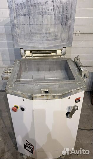 Тестоделитель Б/У