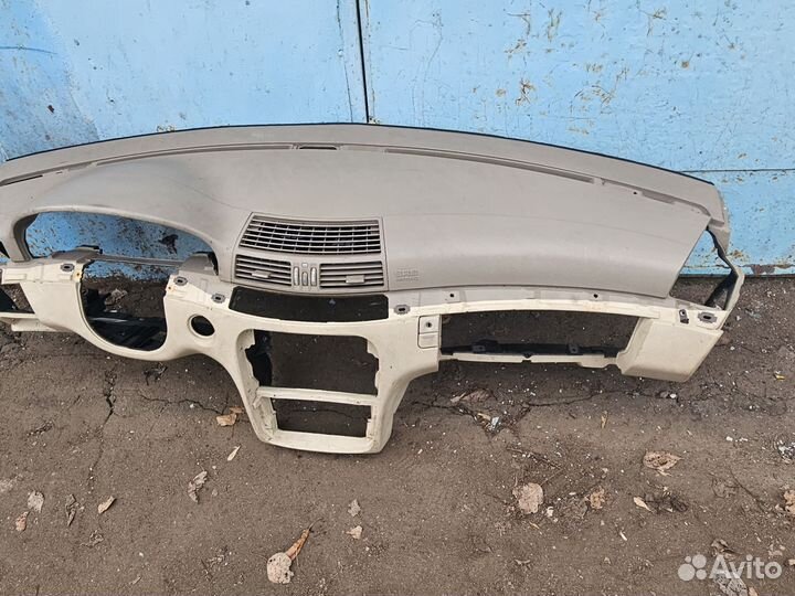 Торпеда салона на Mercedes S 220