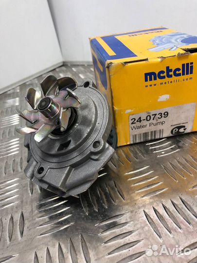 Водяной насос (помпа ) 240739 metelli