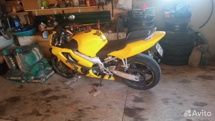 Honda cbr600 f4