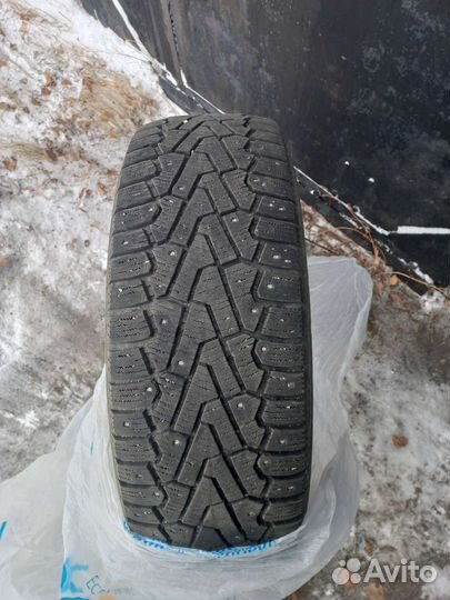 Pirelli Ice Zero 225/65 R17