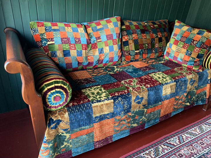 Диван банкетка