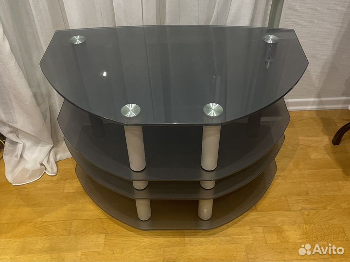 Стеклянная тумба