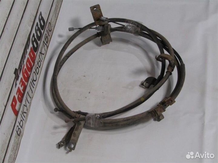 Тросик ручника Kia Venga G4FG 2011