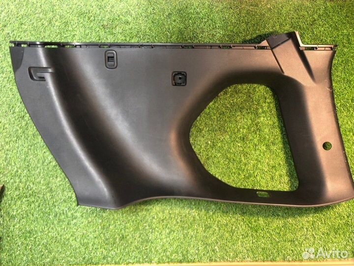 Обшивка багажника задняя правая Nissan X-Trail T31