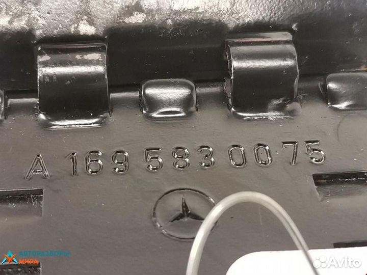 Упор противооткатный Mercedes-Benz B-Класс W245