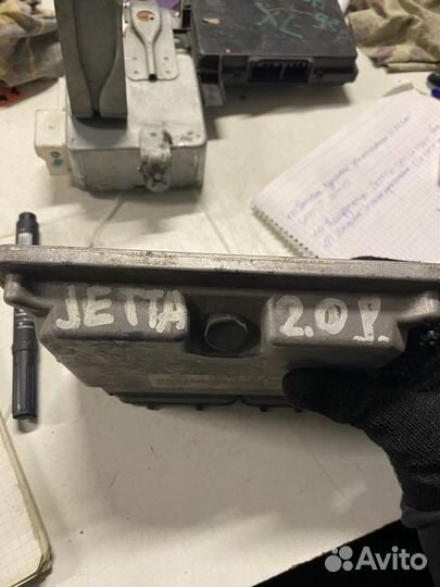 Блок управления двигателя volkswagen Jetta