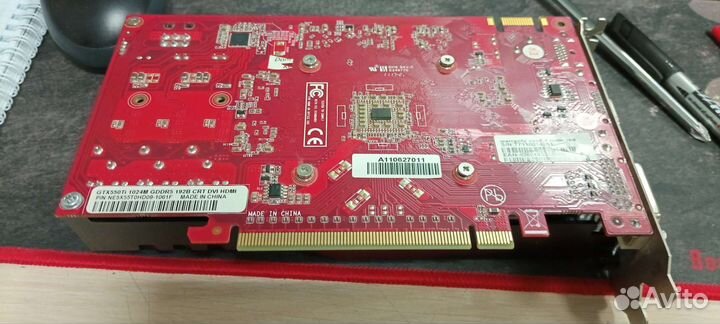 Видеокарта GTX550Ti 1GB