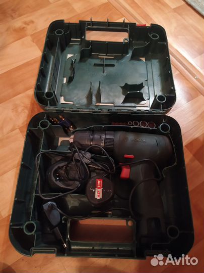 Шуруповерт bosch 12v