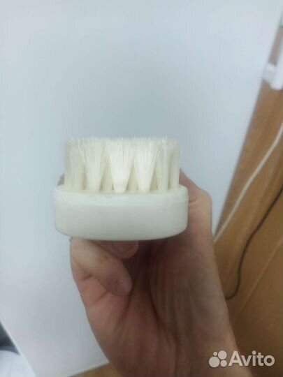 Щётка для одежды