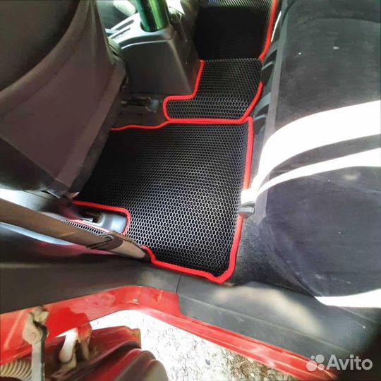 Автомобильные коврики 3D в салон с доставкой