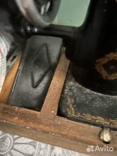 Швейная машина Singer