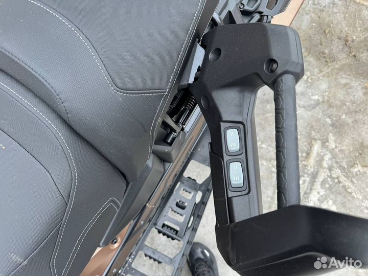 BRP Lynx Commander GT 900 ACE Turbo 2024