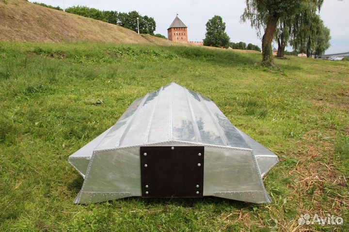 Алюминиевая лодка Мста-Н 3.5 м., новая, с булями