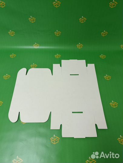 Картонные коробки