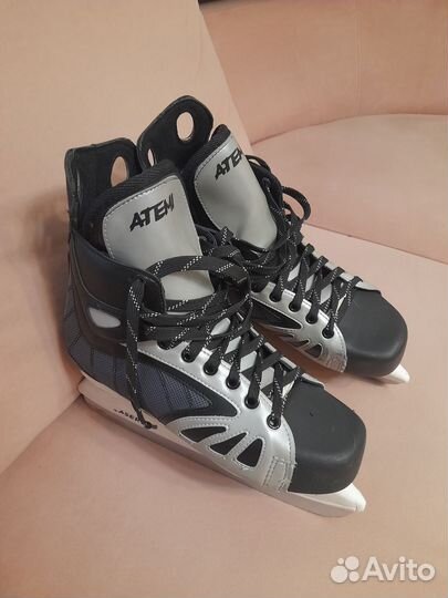 Коньки хоккейные 43 размер