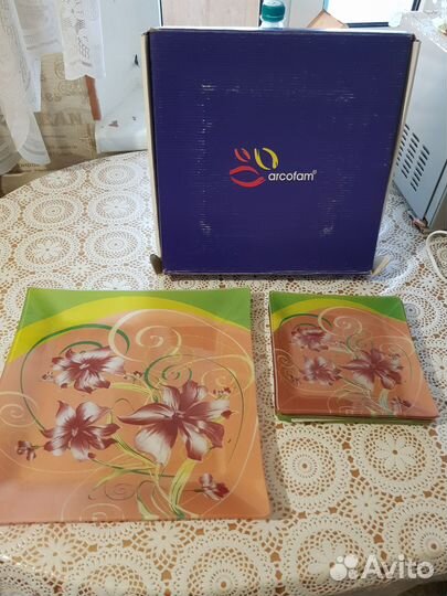 Тарелки, блюдо