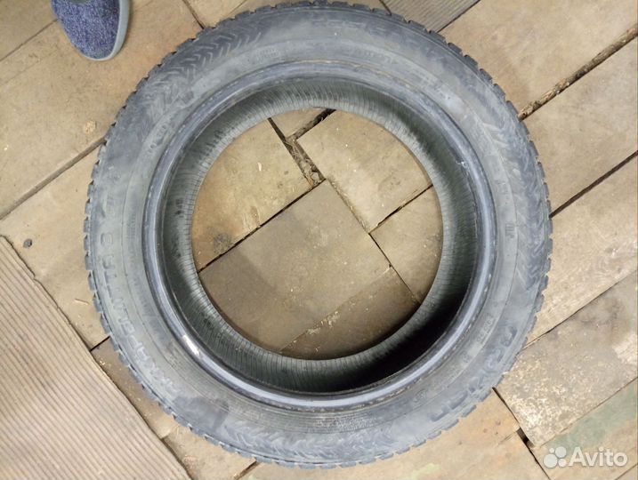 Nokian Tyres Hakkapeliitta 8 225/50 R17 94T