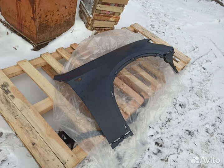Bmw x6 e71 крыло правое новое оригинал 7052424