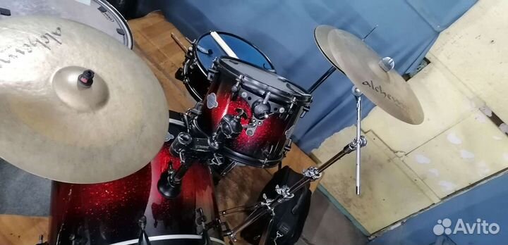 Ударные установки (акустика, электро) в аренду