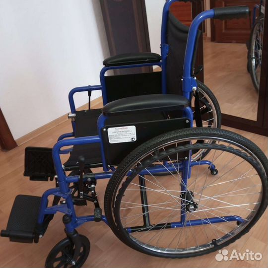 Инвалидная коляска