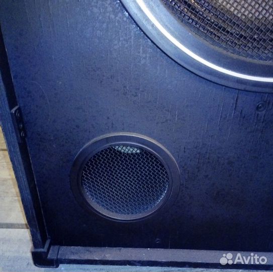 Бас колонка ломо 32А-2