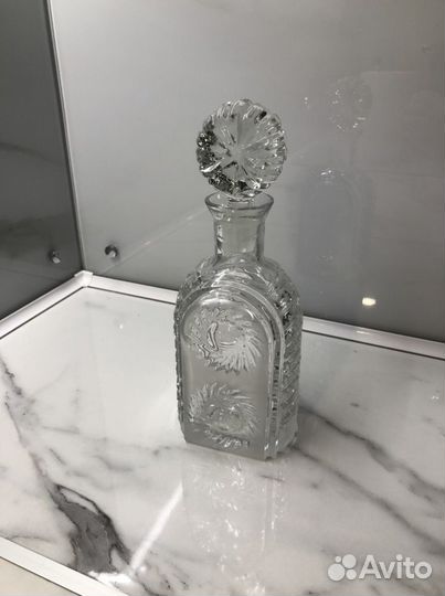 Графин хрустальный