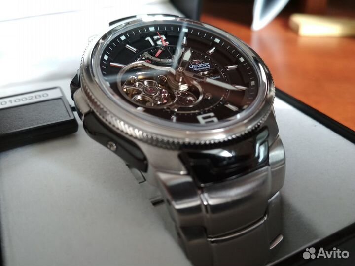 Часы Orient semi-skeleton