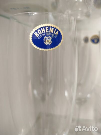 Рюмки, стаканы, фужеры