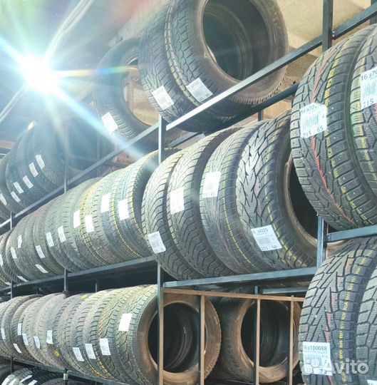 Nokian Tyres Hakkapeliitta 1 275/60 R17 111W