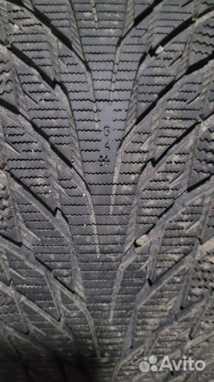 Nokian Tyres Hakkapeliitta R2 235/55 R17 103R